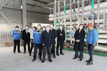 2022年12月15日，時(shí)任浙江省發(fā)展改革委黨組成員、副主任吳紅梅蒞臨景興紙業(yè)調(diào)研企業(yè)用能、節(jié)能工作